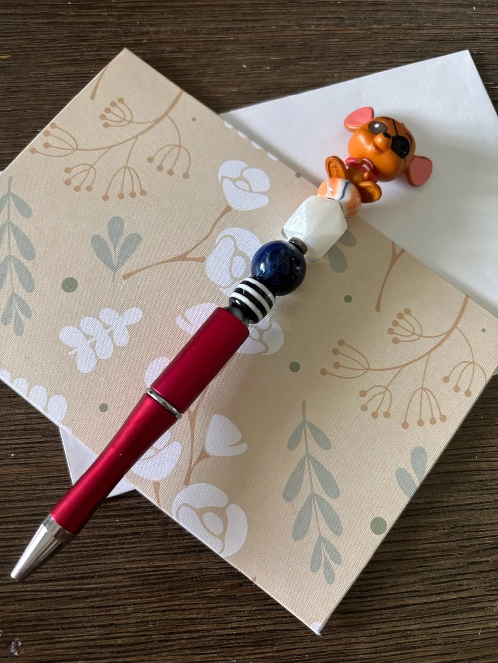 Disney Doorables: Winnie the Pooh: Roo Halloween handmade beaded pen